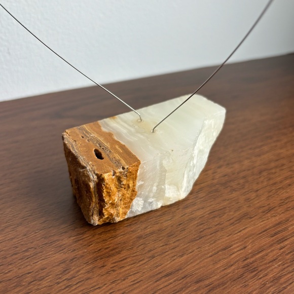 Vintage 1974 Marvin Wernick Mid Century Kinetic Art Butterflies On Quartz Base - Picture 12 of 14